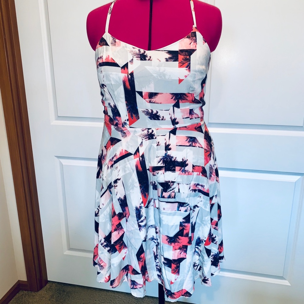 1.State: Sundress